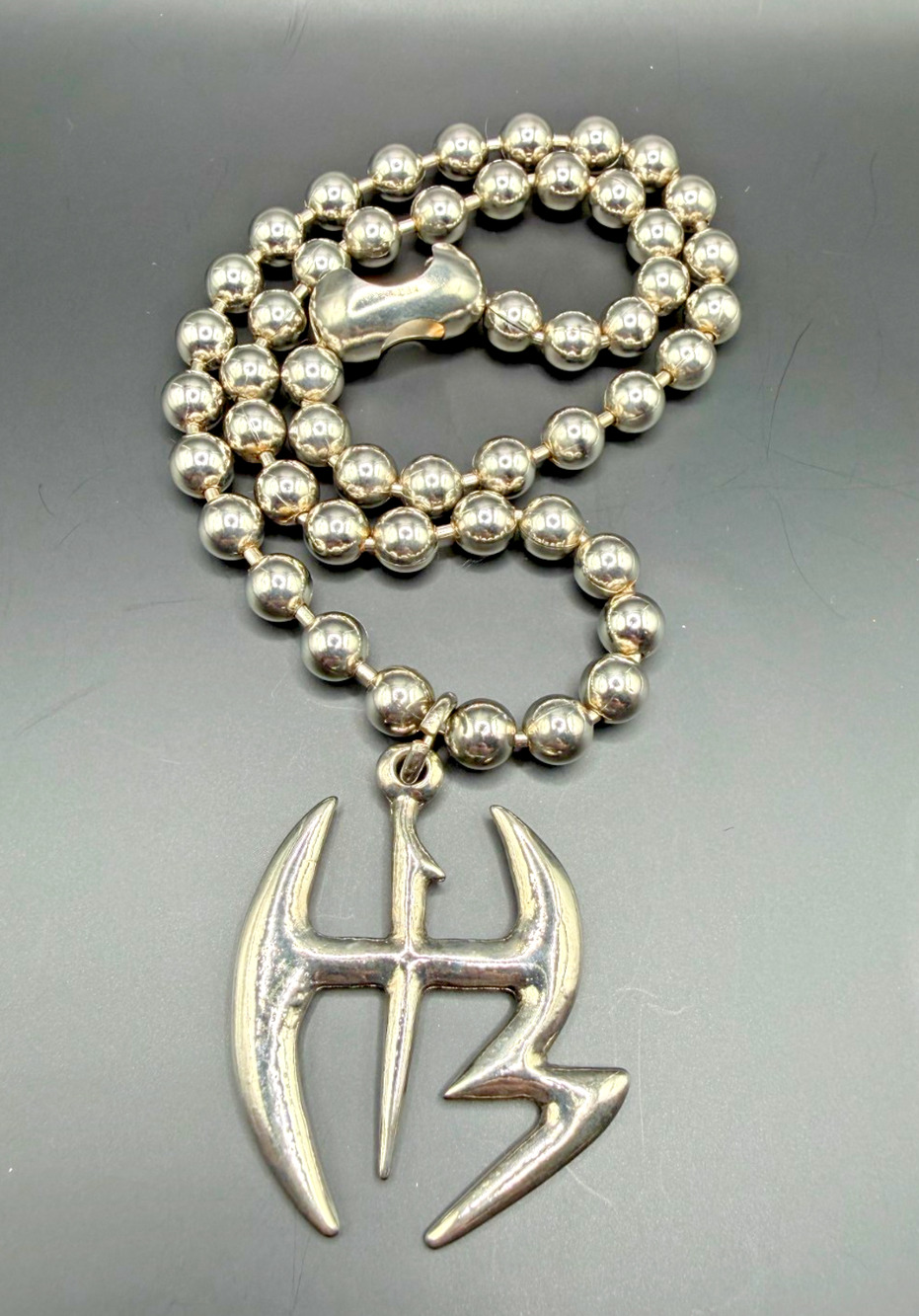 WWE Hardy Boyz Necklace Matt and Jeff Hardy Pendant Vintage AEW WWF HARDY BOYS